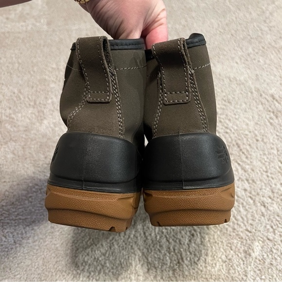 Men’s Lacrosse green waterproof slip on boots size 9 - Picture 4 of 6